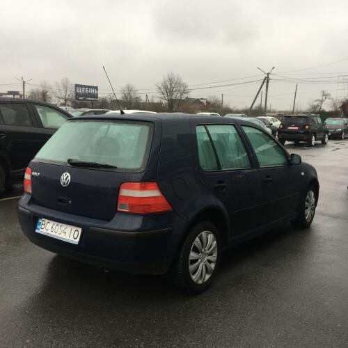 Volkswagen Golf
