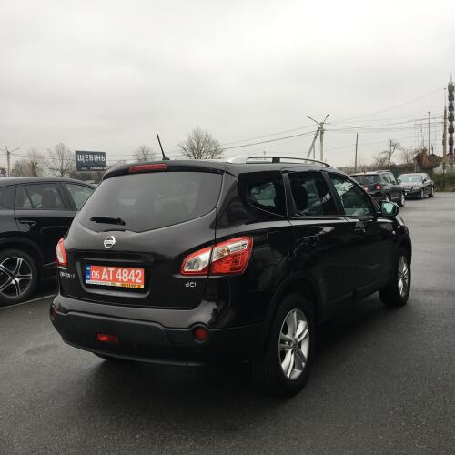 Nissan Qashqai+2