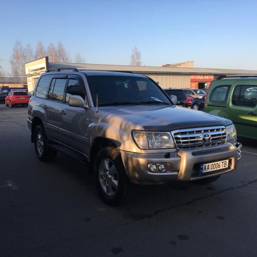 Toyota Land Cruiser